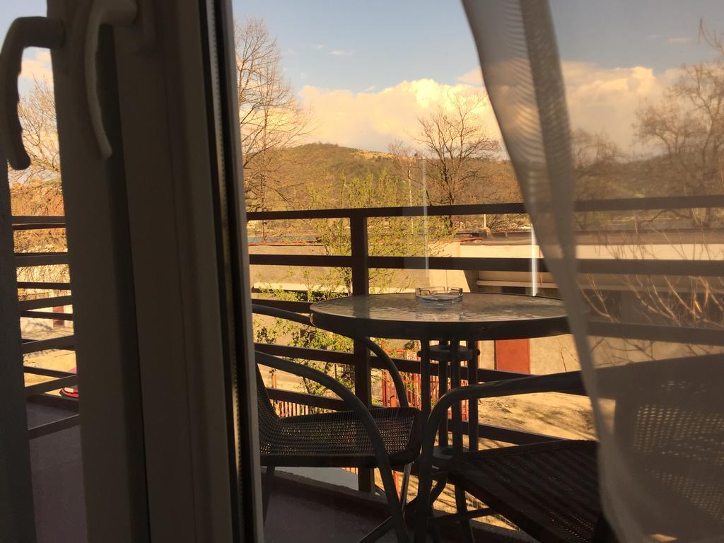 Aby Sunrise Hotell Orşova Exteriör bild