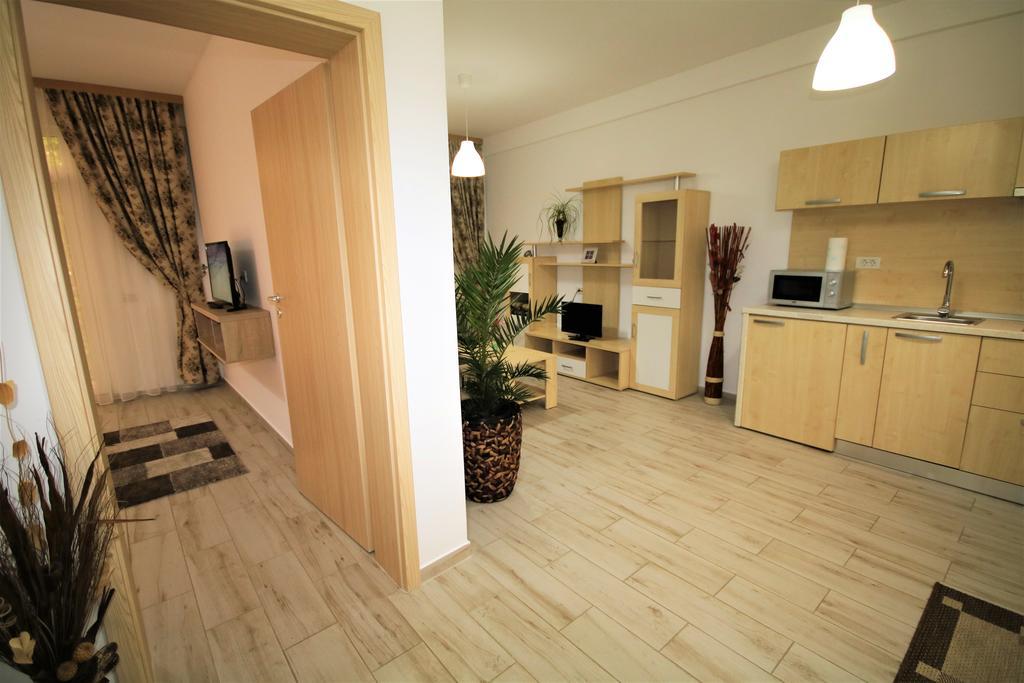 Aby Sunrise Hotell Orşova Exteriör bild