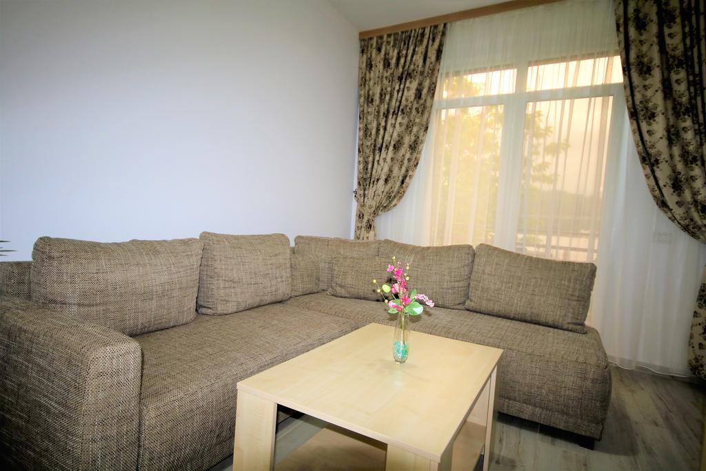 Aby Sunrise Hotell Orşova Exteriör bild