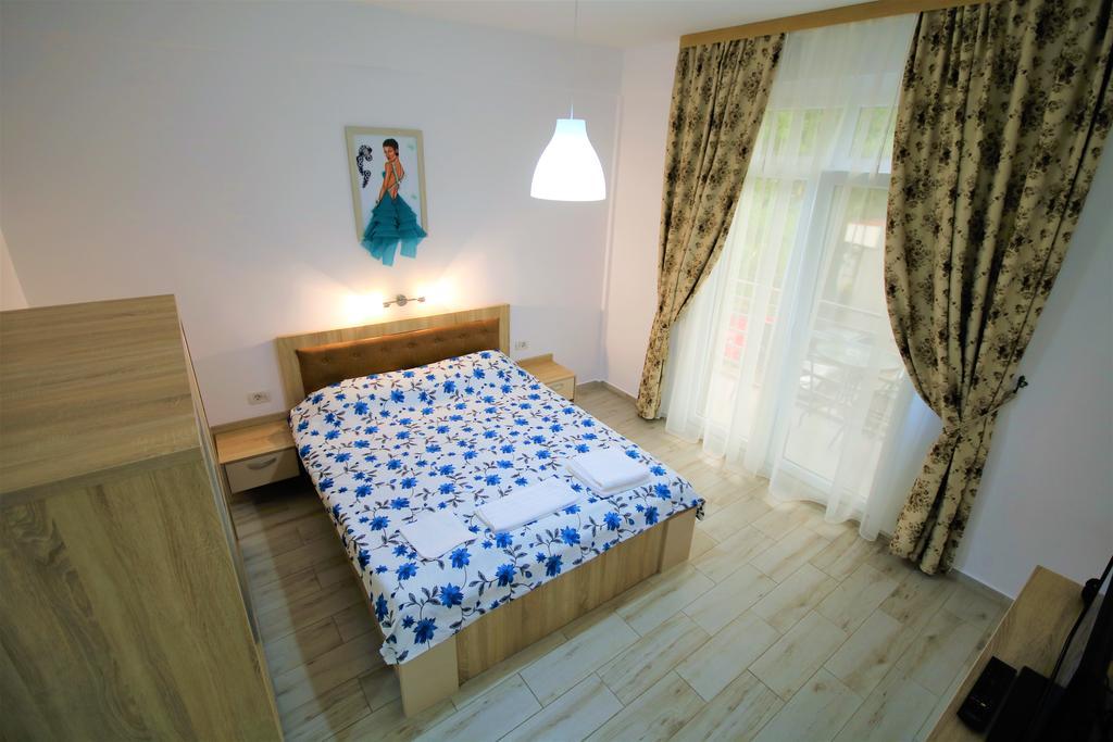 Aby Sunrise Hotell Orşova Exteriör bild